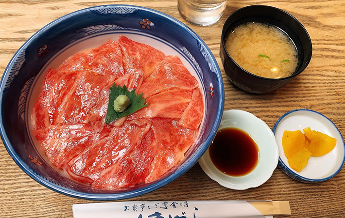 和牛ローストビーフ丼